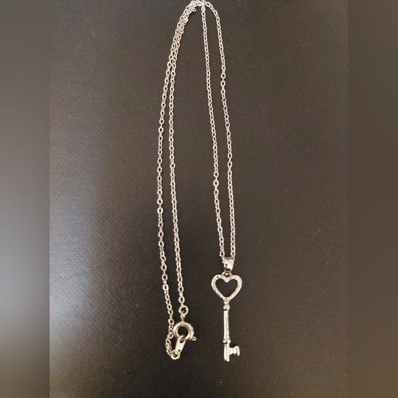 Jewelry - STERLING Silver Key Heart Necklace 1/8 CT Diamond